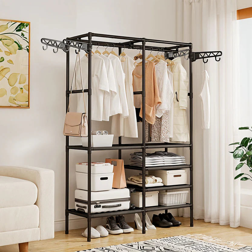 Hanging Clothes Rack