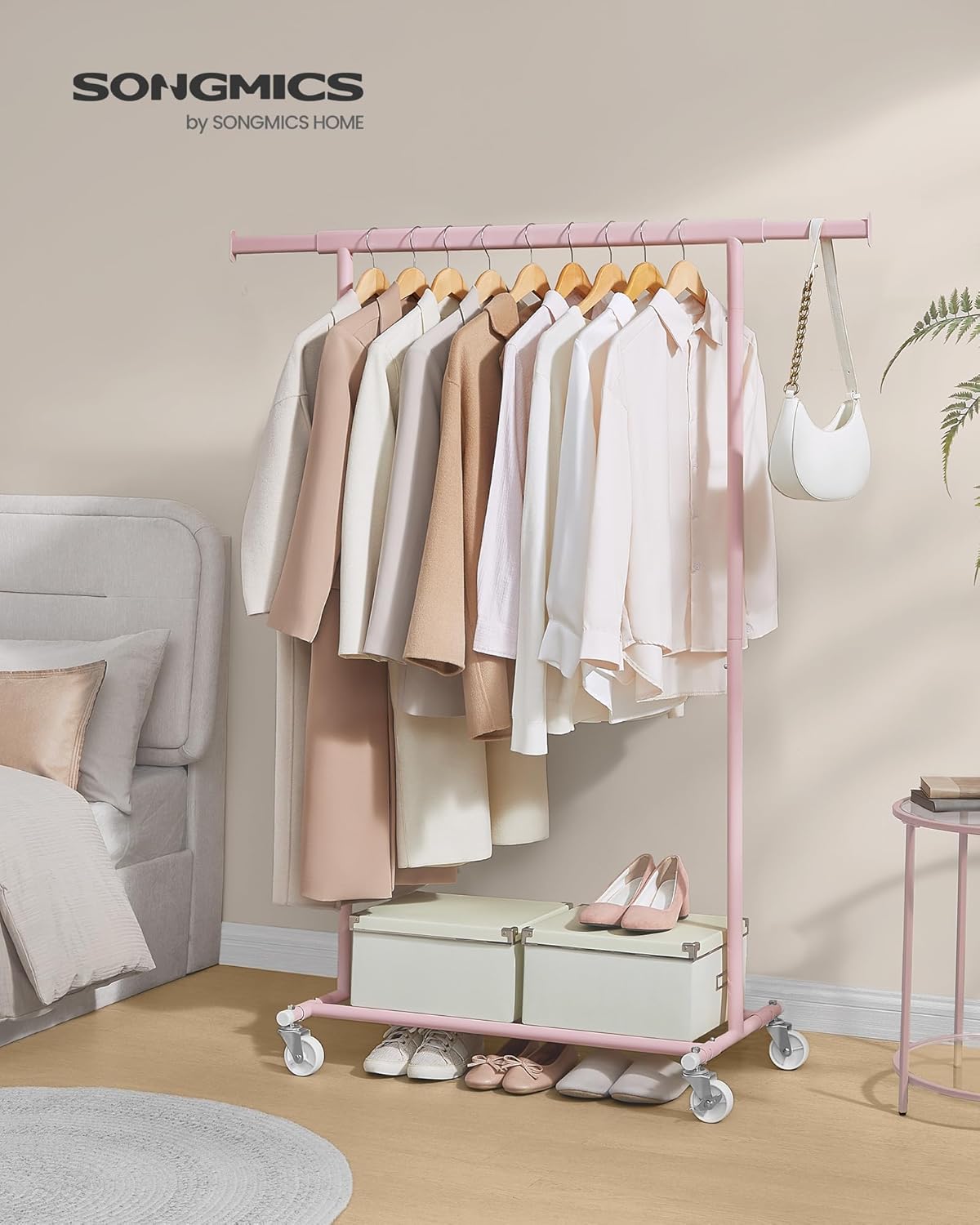 SONGMICS Clothes Rack on Wheels HSR013G01