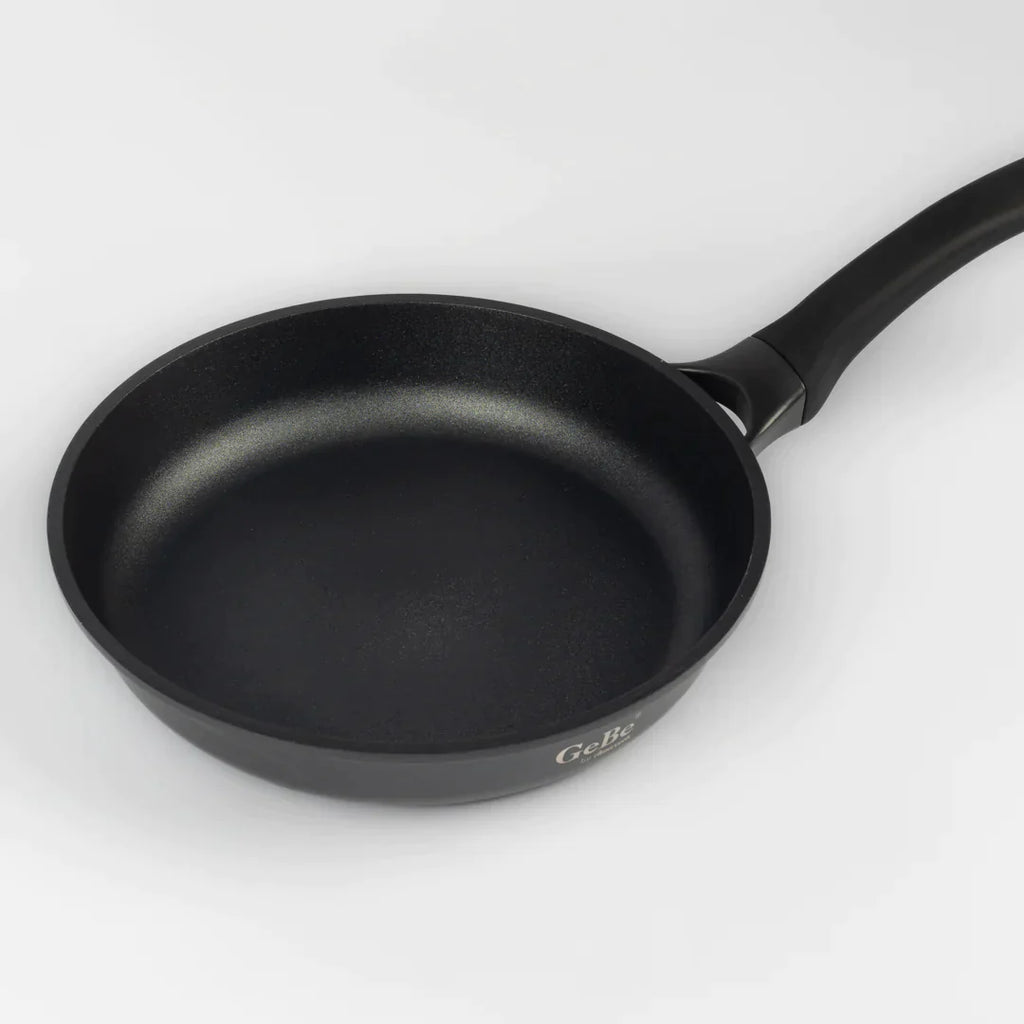GEBE VENUS FRY PAN