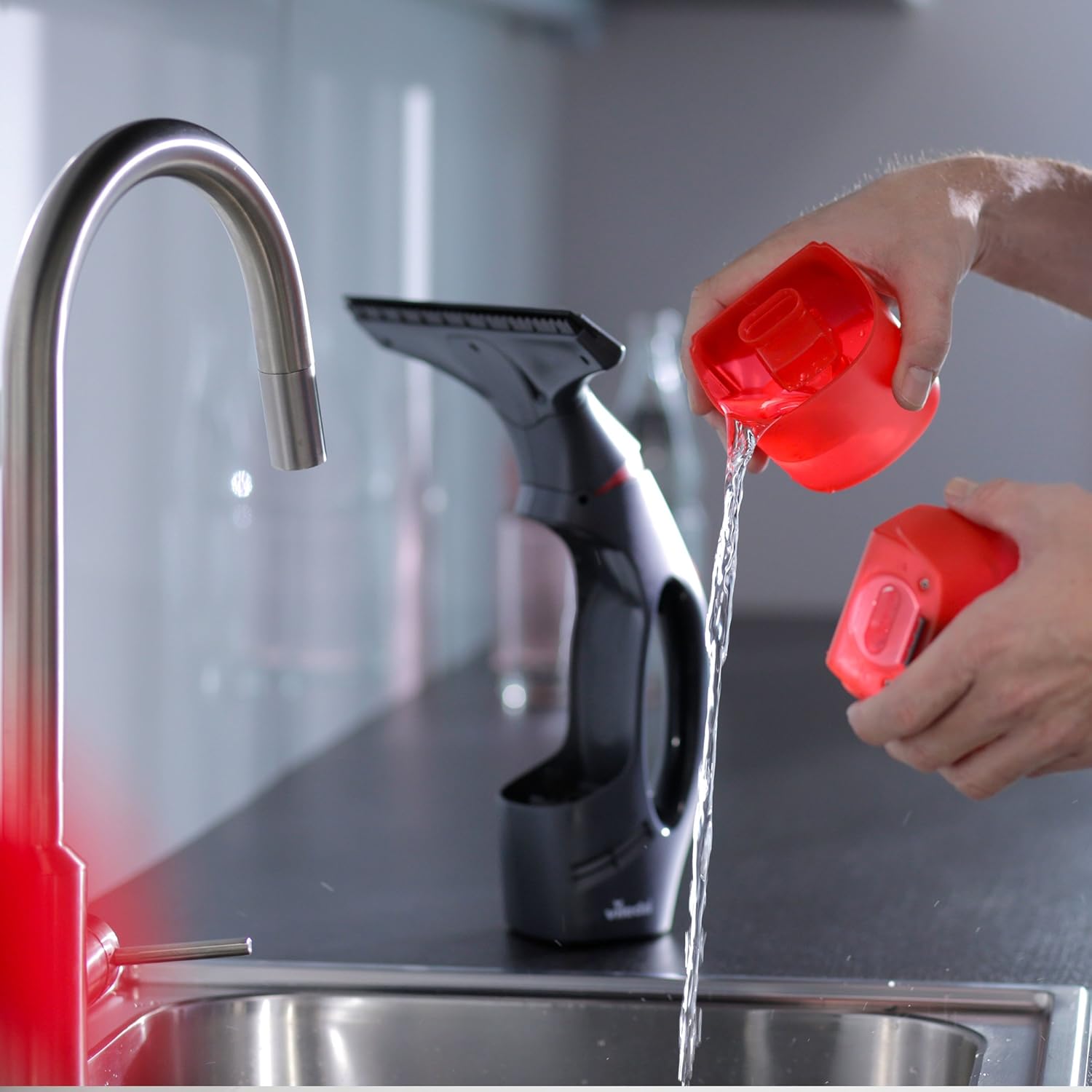 Vileda WindoMatic Power Window Vacuum Cleaner