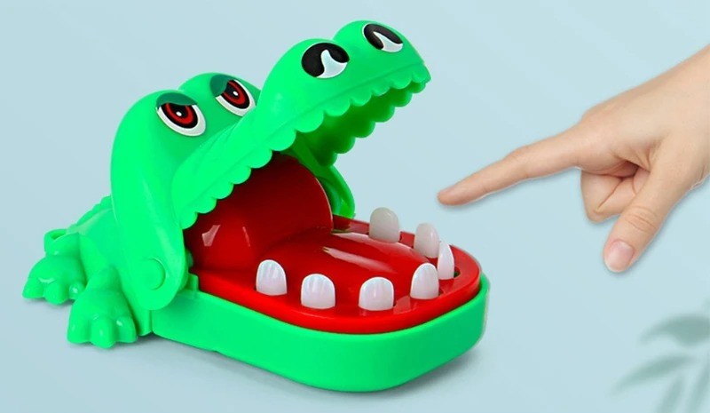 Crocodile Teeth Toys Game